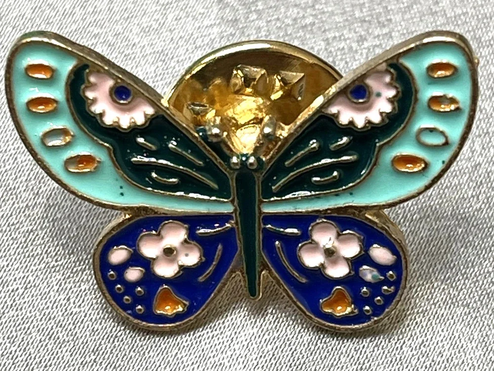 NWOT Blue Butterfly Brooch Lapel Pin Enamel Animals & Insects Summer Garden